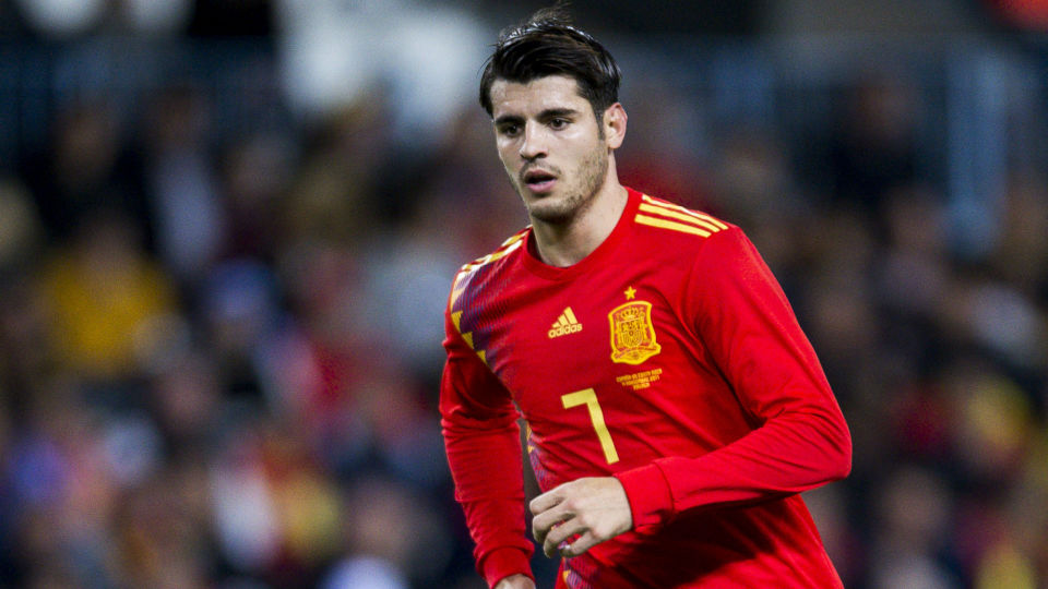 开云下载-AC米兰轻取马德里竞技，萨内刷新纪录