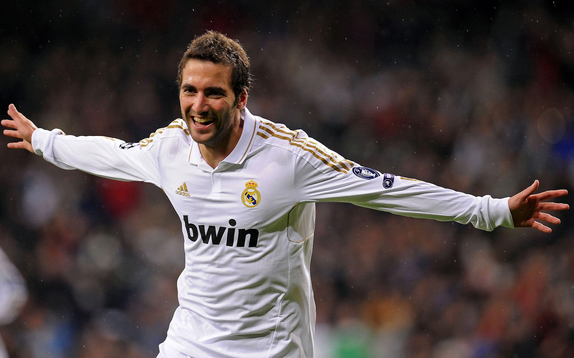 F1街道赛之夜，杜兰特用实力证明自己